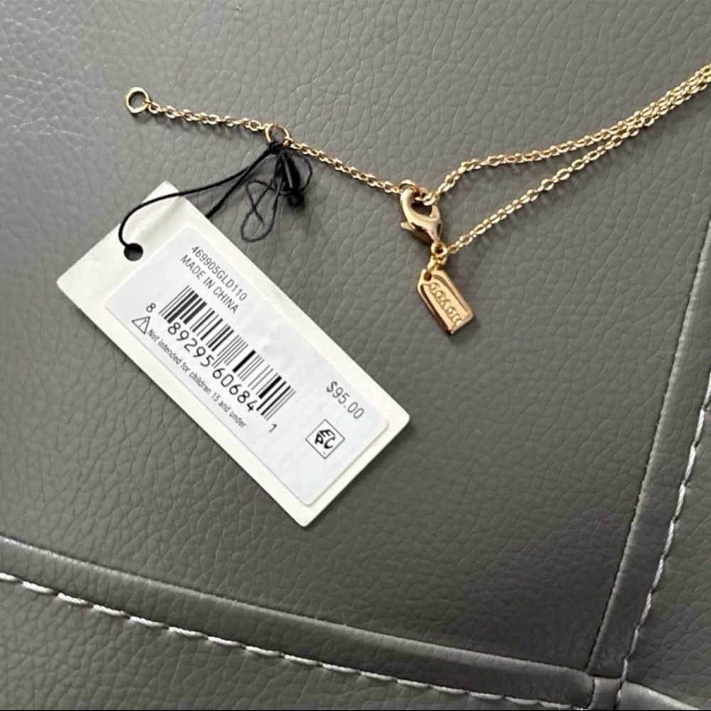 Coach Halo Stone Pendant Necklace NWT - Picture 3 of 4